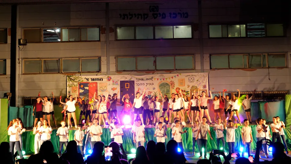 רגע מתוך הפקה